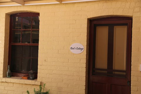 Bests Cottage Great Western - Whitsundays Accommodation 2
