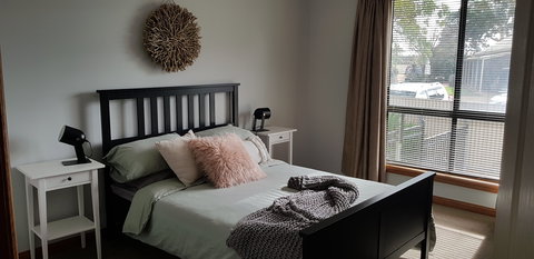 Bremer Stayz - Whitsundays Accommodation 2