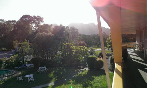 Bucketts Way Motel - Whitsundays Accommodation 2