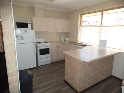 Busselton Seaside Escape Apartment - Whitsundays Accommodation 1