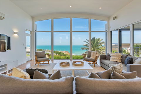 Carpe Diem, 15 Barbara Str Port Elliot - Whitsundays Accommodation 1