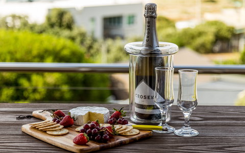 Carrickalinga Shores - Whitsundays Accommodation 1