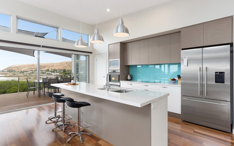 Carrickalinga Shores - Whitsundays Accommodation 2