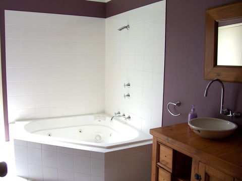 Century 21 SouthCoast: All Decked Out - Whitsundays Accommodation 1