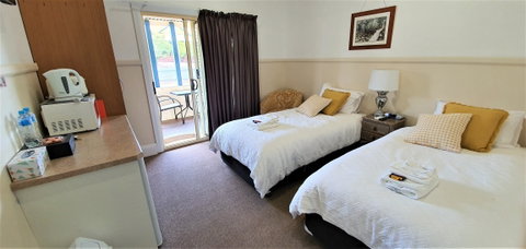 Coppers Hill Boutique Accommodation - Whitsundays Accommodation 2