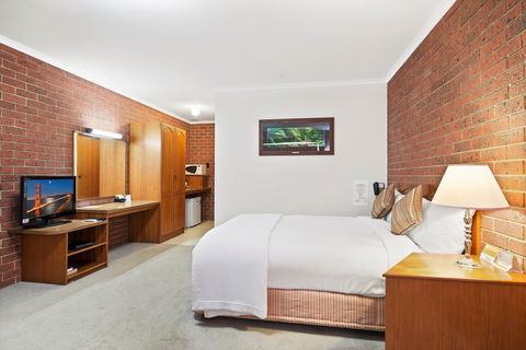 Country Plaza Halls Gap - Whitsundays Accommodation 2