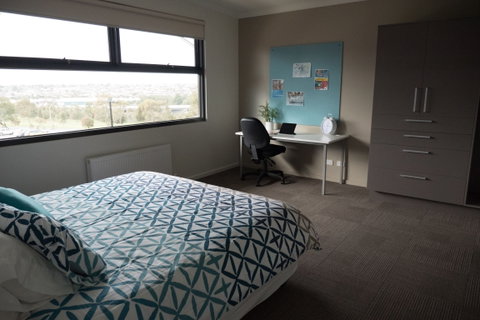 Deakin Waurn Ponds Units - Whitsundays Accommodation 0