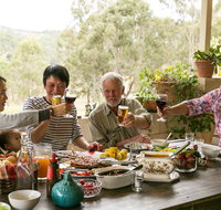 Downunder Farmstays Brisbane Gold Coast and Cairns - Whitsundays Accommodation