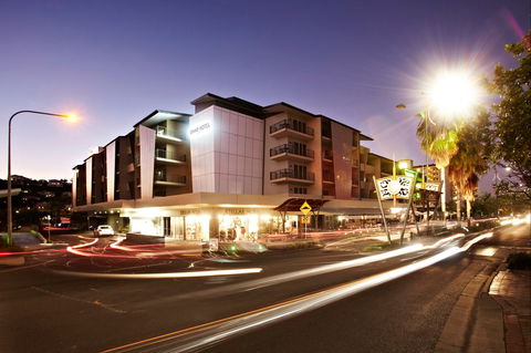 Grand Hotel And Apartments Townsville - Whitsundays Accommodation 0