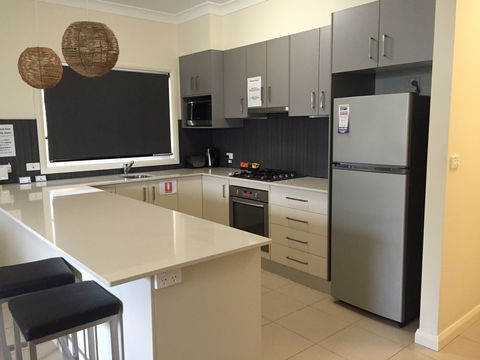 Gunnedah Serviced Apartments - Whitsundays Accommodation 1
