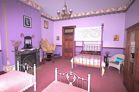 Historic Stannum House - Whitsundays Accommodation 1