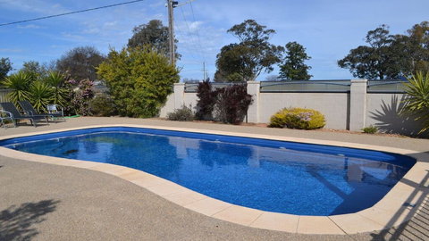 Kennedy Villas - Whitsundays Accommodation 1