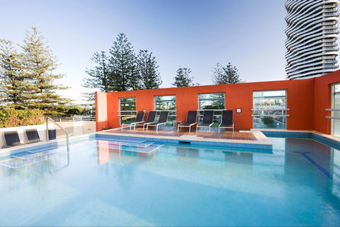 Mantra Broadbeach On The Park - Whitsundays Accommodation 1