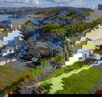 Middle Head Officers Quarters - Whitsundays Accommodation