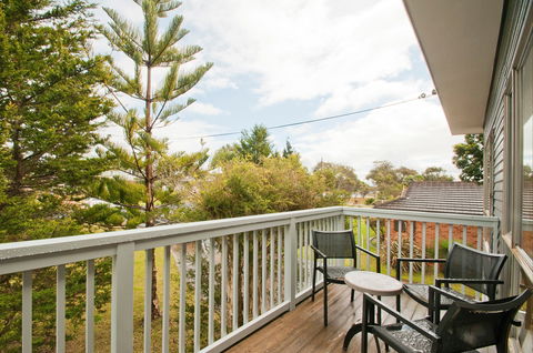 Middle Sea - Whitsundays Accommodation 2