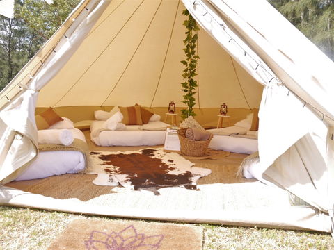 Noonaweena - Whitsundays Accommodation 1