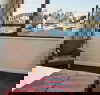 North Sydney Harbourview Hotel - Whitsundays Accommodation