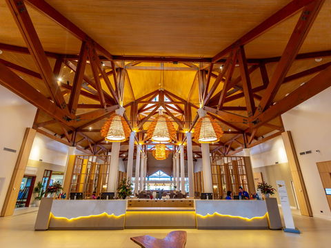Novotel Sunshine Coast Resort - Whitsundays Accommodation 2
