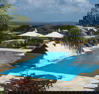 Oaks The Entrance Waterfront Resort - Whitsundays Accommodation