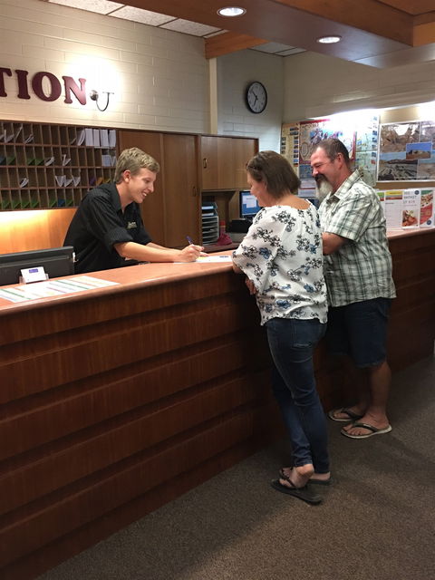 Opal Inn Hotel - Whitsundays Accommodation 0