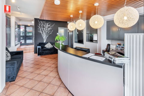 Parkside Motel Geelong - Whitsundays Accommodation 1