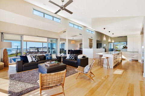 Sea La Vie, Sellicks Beach - Whitsundays Accommodation 1