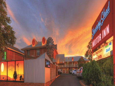 Shearing Shed Motor Inn - Open - Whitsundays Accommodation 1