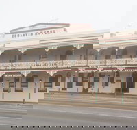Southern Railway Hotel - Whitsundays Accommodation