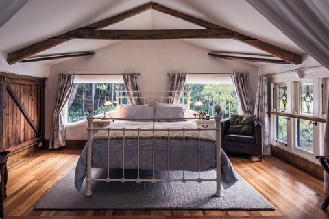 The Cob Barn - Whitsundays Accommodation 2