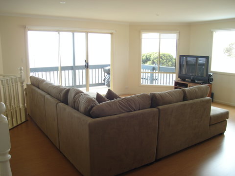 The Ozzie Oyster - Whitsundays Accommodation 2