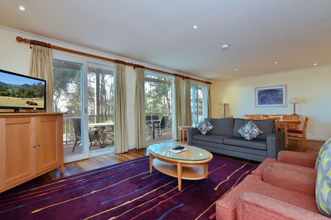 Villa Chambourcin - Whitsundays Accommodation 0