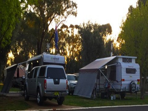 Westview Caravan Park - Open For Essential Travel Only - Whitsundays Accommodation 2