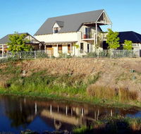 Tessenna Villa - Whitsundays Accommodation