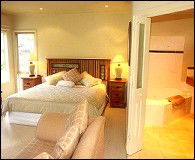 Valley Guest House - Whitsundays Accommodation 0