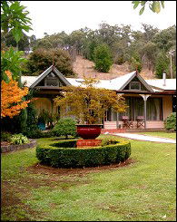 Valley Guest House - Whitsundays Accommodation 1