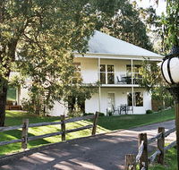 McMillans of Metung Coastal Resort - Whitsundays Accommodation