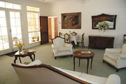 Montfort Manor - Whitsundays Accommodation 0