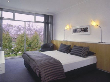 Vibe Hotel Carlton - Whitsundays Accommodation 0