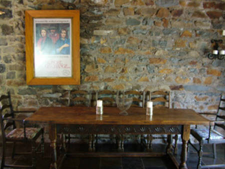 Fieldstone House - Whitsundays Accommodation 3