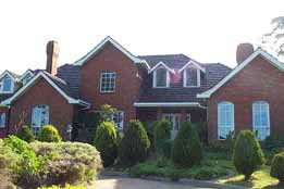 The Gables Bed And Breakfast - Whitsundays Accommodation 0