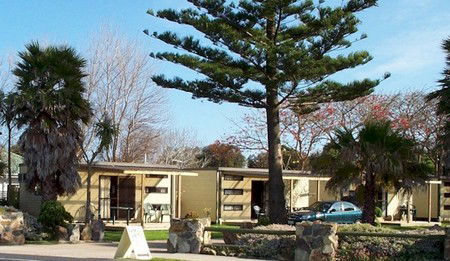 Lakes Ponderosa Holiday Park And Cabins - Whitsundays Accommodation 1