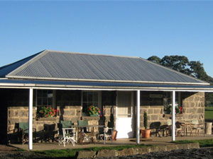 South Mokanger Farm Cottages - Whitsundays Accommodation 0