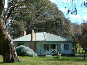 South Mokanger Farm Cottages - Whitsundays Accommodation 3