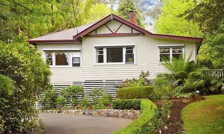 Adeline B And B - Whitsundays Accommodation 1