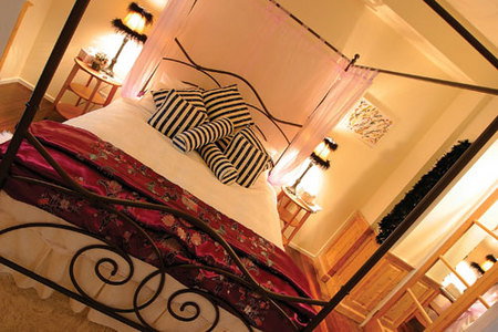 Azidene House - Whitsundays Accommodation 3