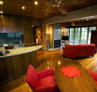 Hill of Content - Whitsundays Accommodation