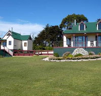 Loves Lane Cottages - Whitsundays Accommodation