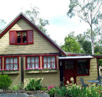 Jumbuk Cottage Bed and Breakfast - Whitsundays Accommodation