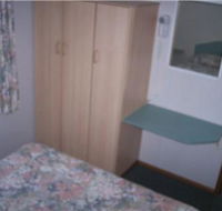 Golden Country Motel and Caravan Park - Whitsundays Accommodation