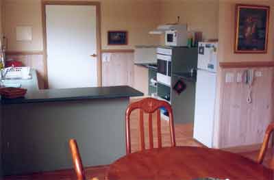 Alvina Holiday Cottages - Whitsundays Accommodation 3